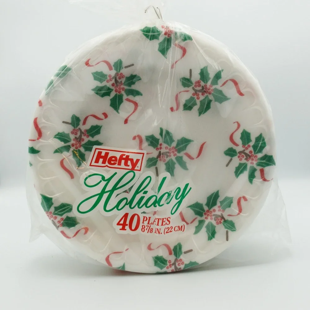 Vintage Christmas Plates Styrofoam Hefty Holiday Holly Berries 40 Foam 2001